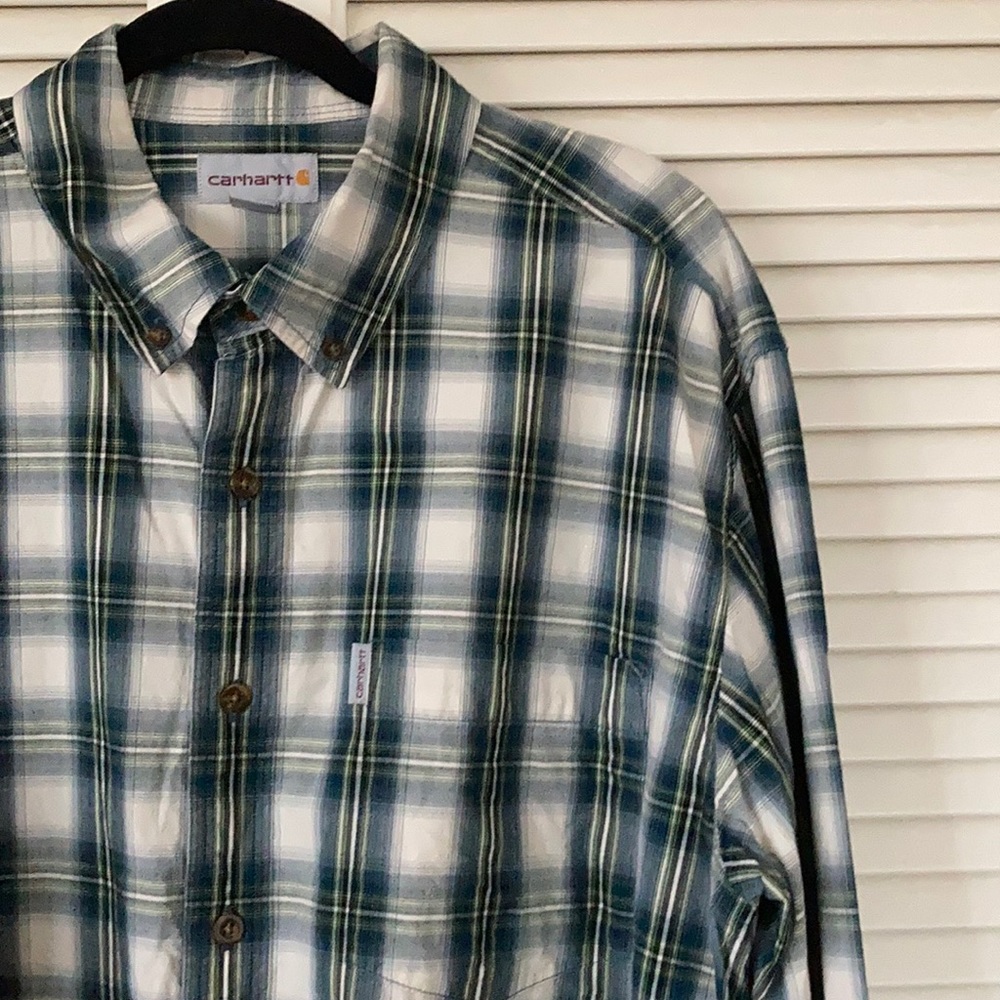 Men’s green plaid carhartt long sleeve button down